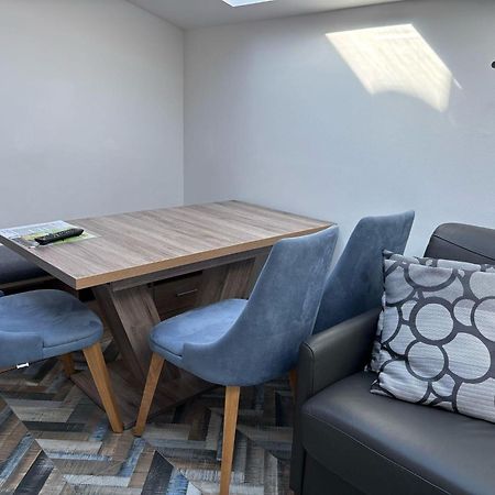 Moderne-Ferienwohnung-Nur-1Km-Vom-Millstaetter-See-In-Kaernten-Entfernt 밀슈타 외부 사진