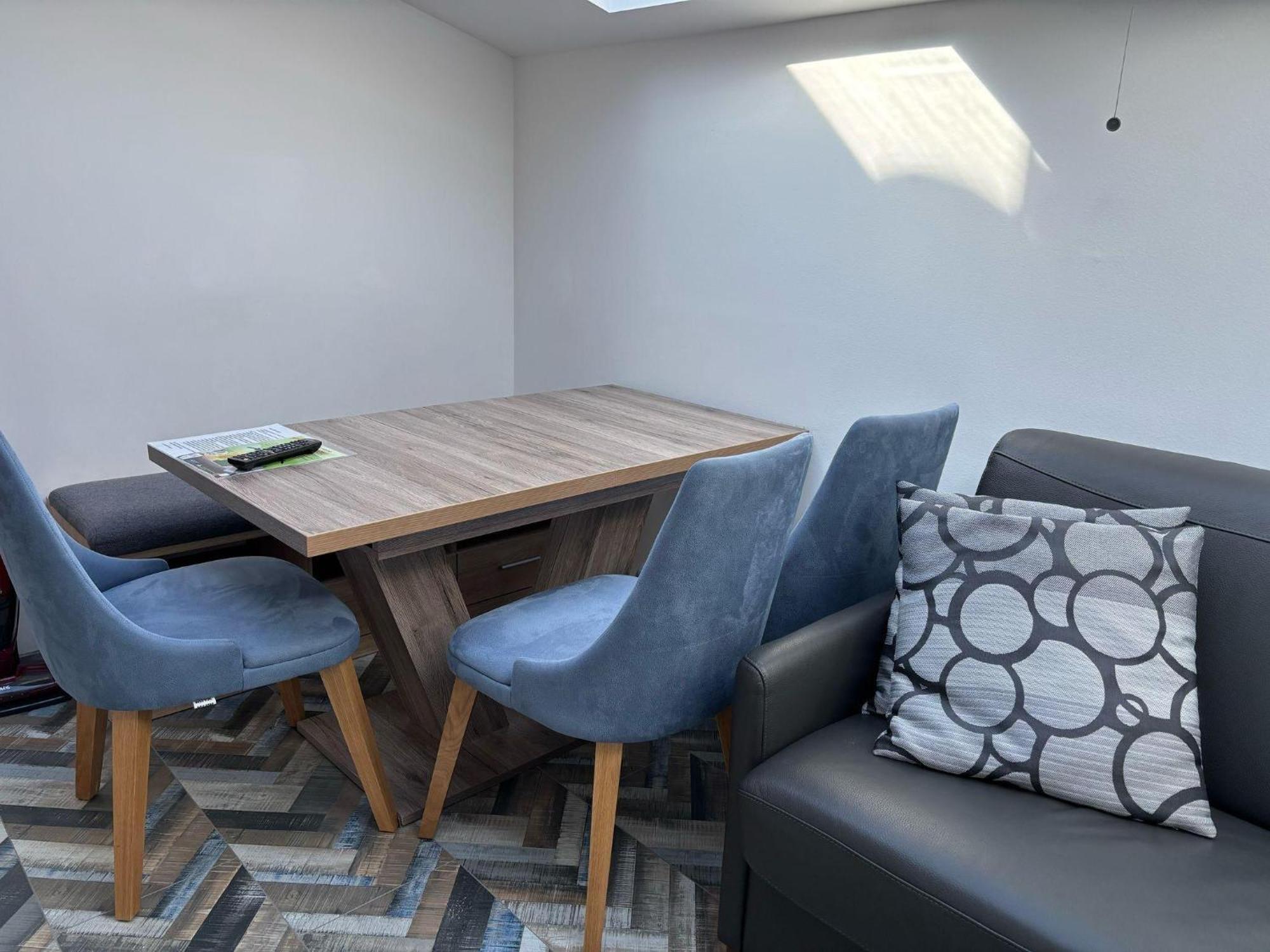 Moderne-Ferienwohnung-Nur-1Km-Vom-Millstaetter-See-In-Kaernten-Entfernt 밀슈타 외부 사진