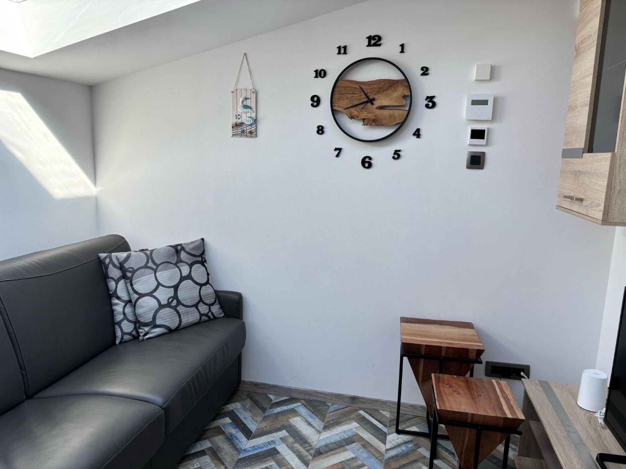 Moderne-Ferienwohnung-Nur-1Km-Vom-Millstaetter-See-In-Kaernten-Entfernt 밀슈타 외부 사진